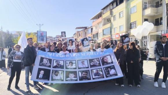Ankara Gar Katliamı'nın 10'uncu Yıldönümünde Malatyalı Kurbanlar Anıldı