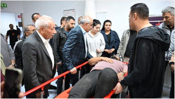 Arapgir Yolundaki Kazada 4 Büyükşehir Personeli Yaralandı