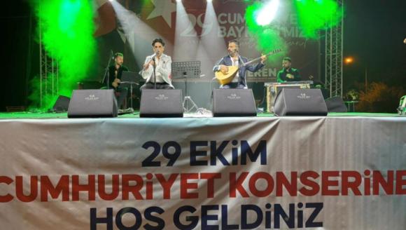 Arguvan'da 'Cumhuriyet Konseri' Düzenlendi
