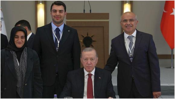 Cumhurbaşkanı Başkanlığındaki Toplantıya Katıldılar..