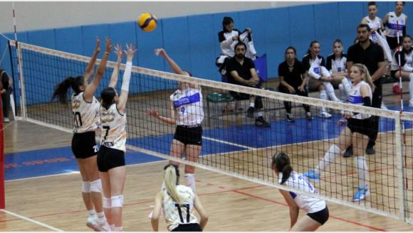 Kadınlar Voleybol 2. Liginde İki Malatya Ekibi Karşı Karşıya Geldi
