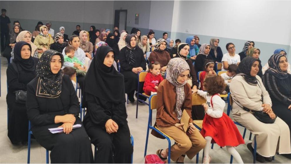 Büyükşehir'den Veli ve Öğrencilere Eğitim Semineri