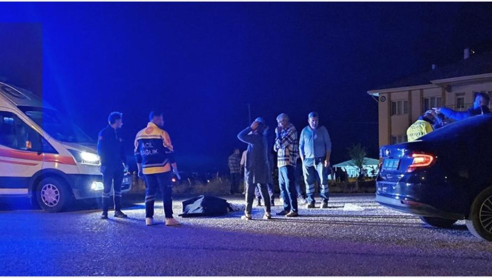 Hafif Ticari Aracın Çarptığı Yaya Öldü