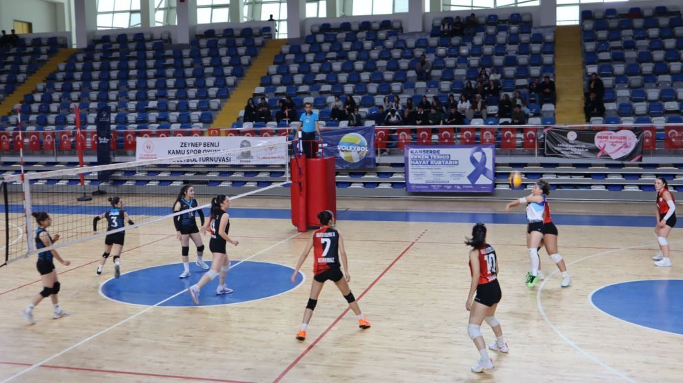 Kadınlar Liginde Malatya Voleybol Ekibi, Şırnak Belediye'yi Mağlup Etti