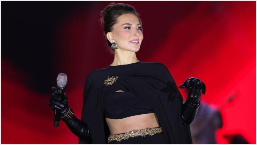 Kültür Yolu Festivali'nin İlk Gününde Ebru Yaşar Rüzgarı Esti