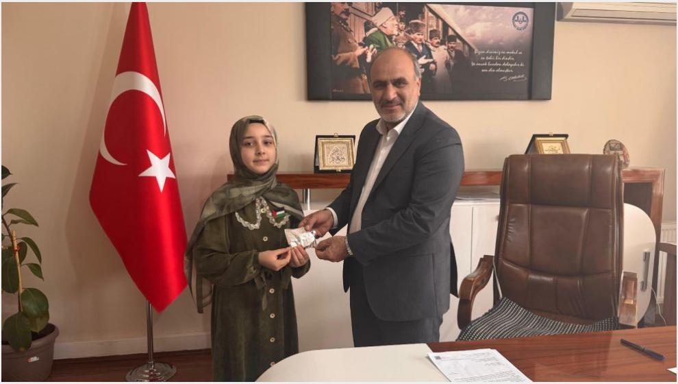 Kur'an-ı Kerim'i Güzel Okuma Yarışmasında Türkiye İkincisi Oldu