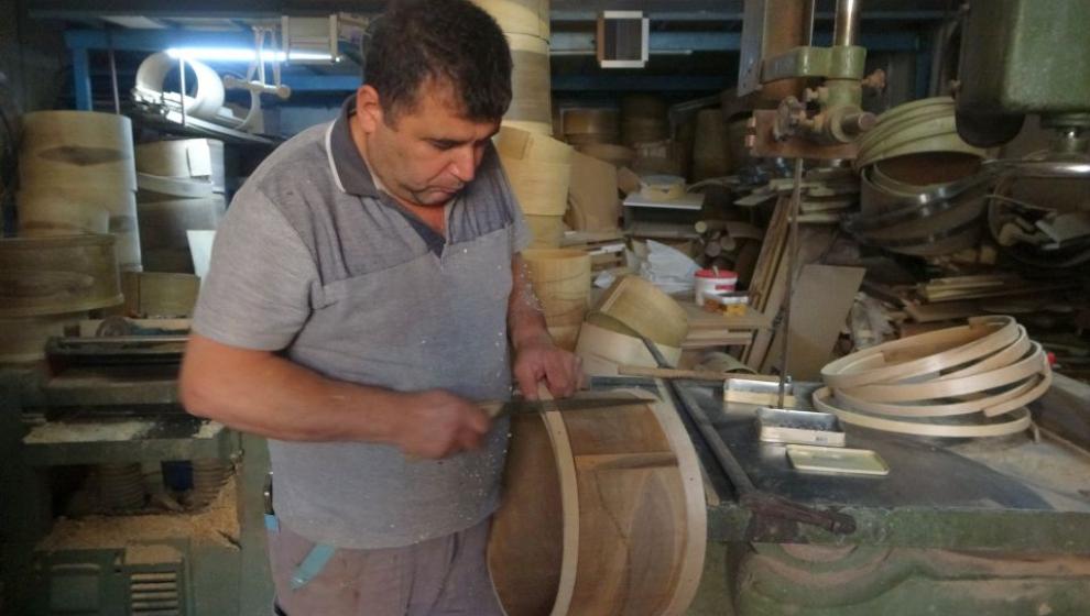 Üç Kuşaktır Davul Üretimi Yapıyorlar