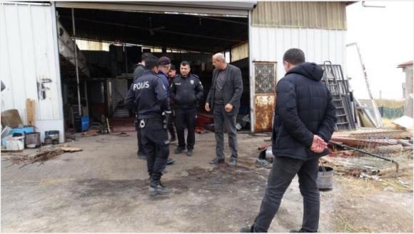 Ateş Kovasına Tiner Döken 2 Öğrenci Yaralandı