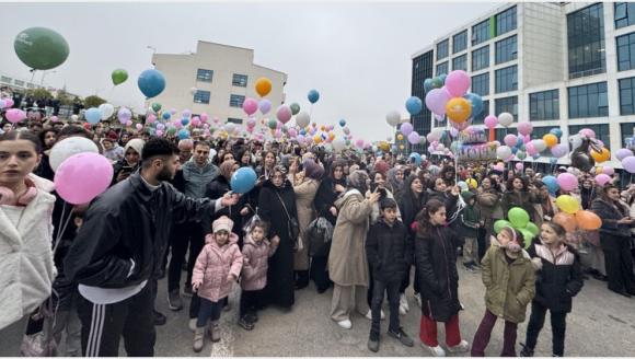 Balonlar Lösemiyi Yenen Asmin ve Eymen İçin Uçuruldu