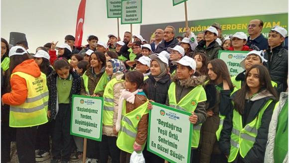 Beydağı'nın Eteklerine 10 Bin 444 Adet Ağaç Fidanı Dikildi