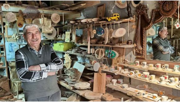 Bir Ahşap Sevdalısı Mikail Usta