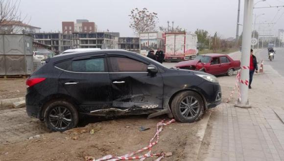 Çevre Yolu'ndaki Kazada 2 Kişi Yaralandı