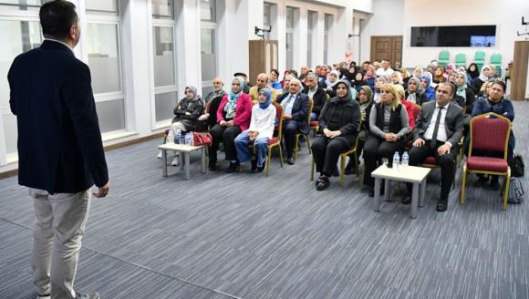 Fizik Tedavi ve Sağlıklı Yaşam Seminerleri Başladı