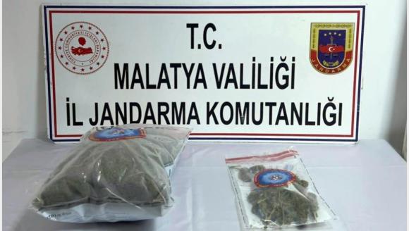 Jandarma, Arapgir'de Esrar Ele Geçirdi