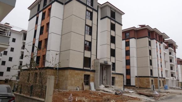 Kaçak İranlı Kazan Dairesinde Zehirlenerek Öldü