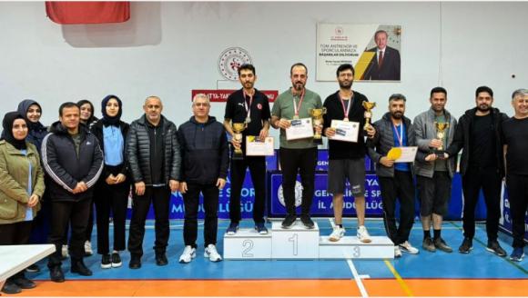 Öğretmenler Arası Masa Tenisi Turnuvası Düzenlendi