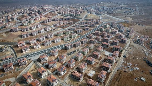 "Şehrimizin Her Bir Noktasında Gayretle Çalışıyoruz"