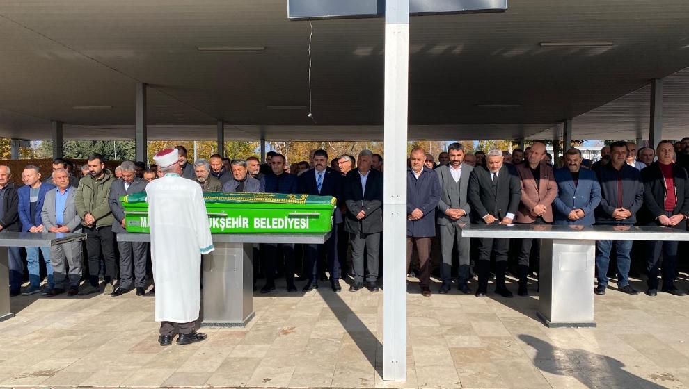 Ülkücü Sanatçı Kınık'ın Ağabeyi Toprağa Verildi