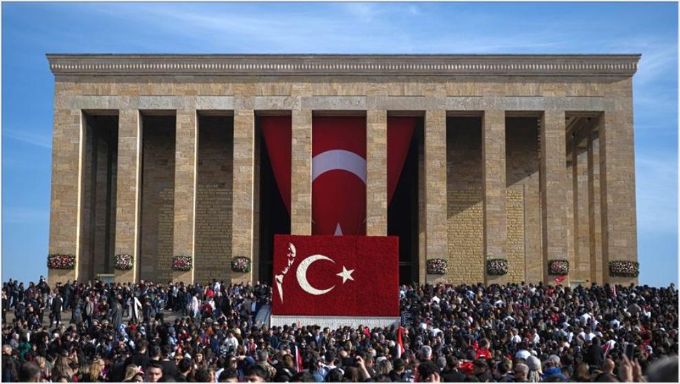 Atatürk İçin Ölüm Yıldönümünde Yurt Genelinde Anma Törenleri Yapıldı