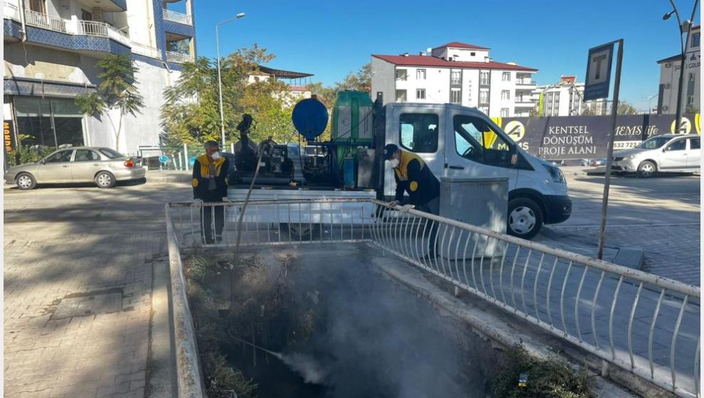 Büyükşehir Belediyesinden Yıl Boyunca İlaçlama