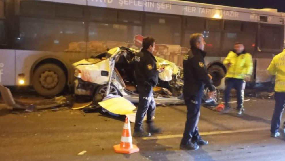 Eski YİMPAŞ Kavşağında Ölümlü ve Yaralanmalı Trafik Kazası..