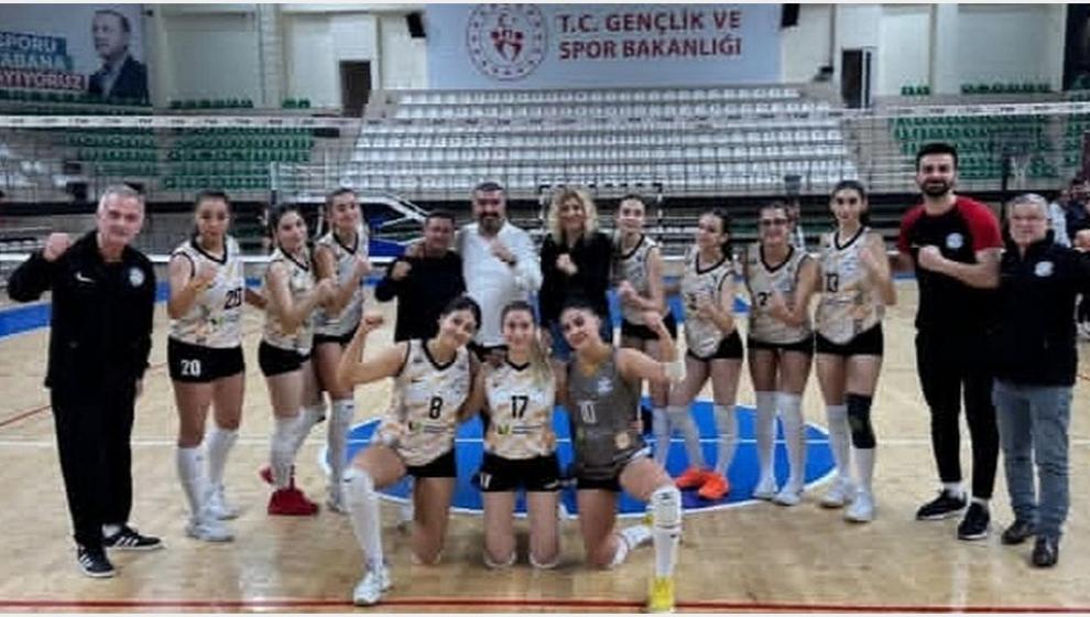 Kadınlar Voleybol'da Nicer Hotel Deplasmanda Kazandı