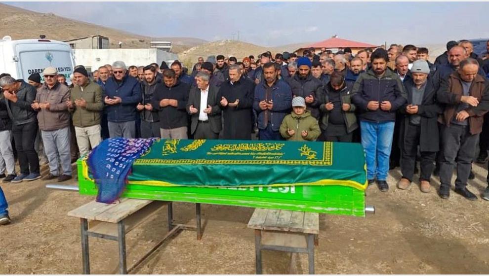 Kaybolduktan Sonra Ölü Bulunan Kadın Toprağa Verildi