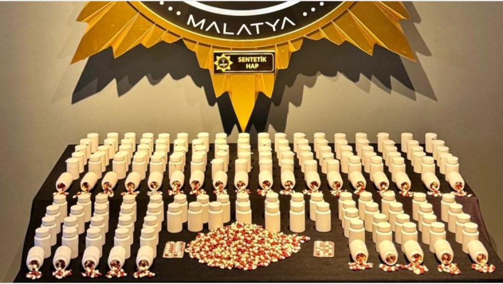 Narkotik Operasyonlarında Yakalanan 12 Şüpheliden 11'i Tutuklandı