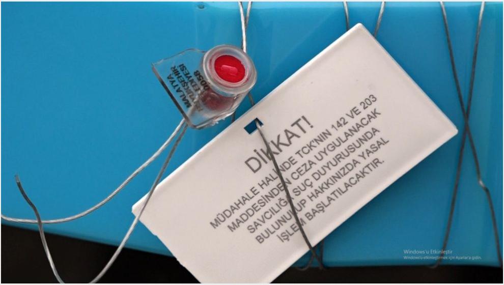 Ruhsatsız ve Günü Geçmiş Gıda Satan 2 İşyeri Kapatıldı