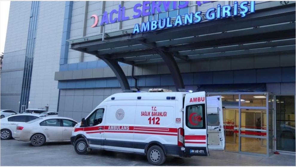 Seken Saçma İle Kendini Yaraladı