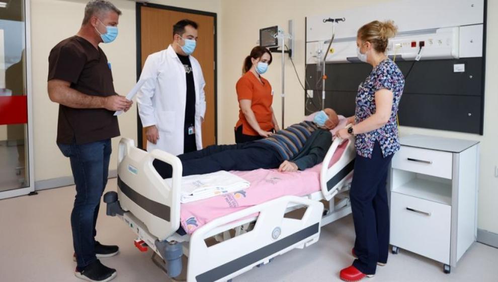 TÖTM'de 2 Bin Hastaya Kök Hücre Nakli Yapıldı