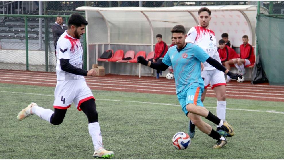 1. Amatör Büyükler Futbol Ligine İki Grupta 8 Maçla Devam Edildi