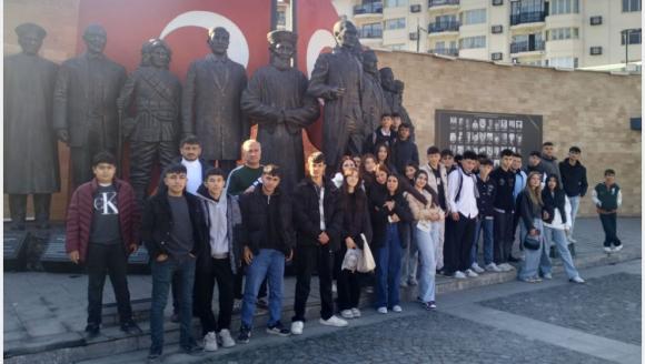 Arguvanlı Lise Öğrencilerinden Sivas'a Kültür Gezisi