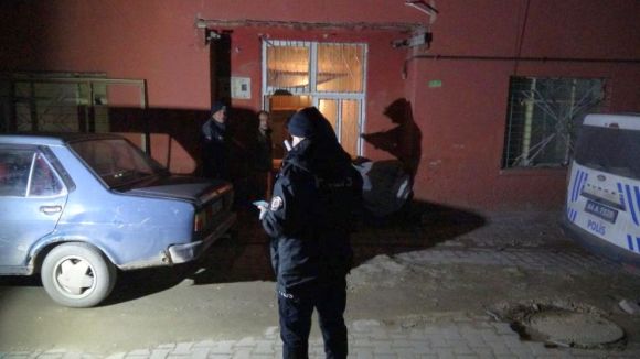 Banyodaki Şofbenden Sızan Gazdan Zehirlendi