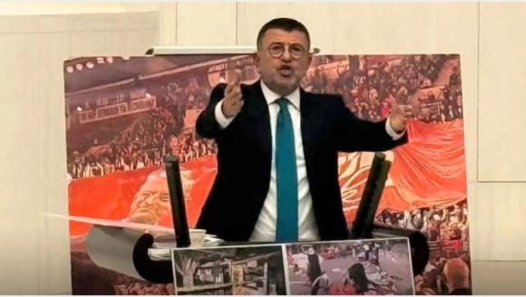 "Geçenlerde Bir Bakana Teşekkür Ettim, Bakan Bunu Çekmiş.."