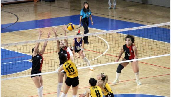 Kadınlar 2. Liginde Malatya Voleybol Rakibine Mağlup