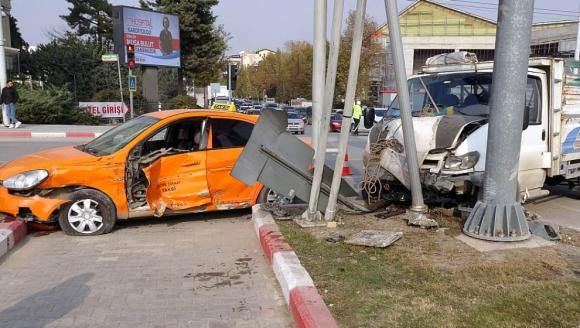 Malatya'daki Trafik Kazalarında 5 Kişi Yaralandı
