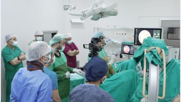 MEAH'taki Canlı Cerrahi Uygulamasını 250 Cerrah da İzledi