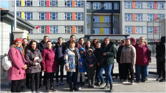 "Öğrenci Zorbalığından Çok Veli Zorbalığı Var"