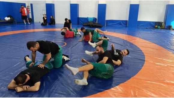 Şalvar Güreşi Yardımcı Antrenörlük Kursu Düzenlendi