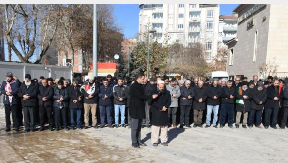 Şehit Polisler ve Hamas Komutanı İçin Gıyabi Cenaze Namazı!