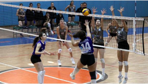 Türkiye Kadınlar Voleybol 2. Liginde Malatya Takımları Maçlarını Oynadı