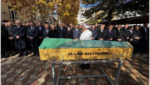 Vali Yavuz, Bakan Yardımcısının Annesinin Cenaze Törenine Katıldı