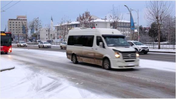 Valilik'ten Motosikletlere Yasak, Emniyet'ten Araç Sürücüleri İçin Uyarılar