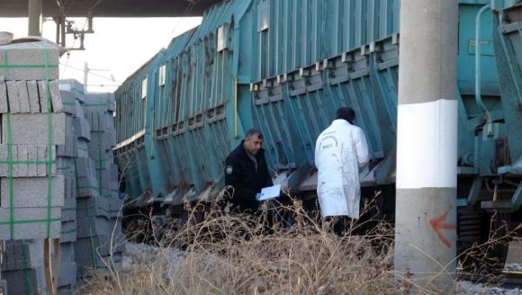 Yük Treninin Çarptığı Genç Hayatını Kaybetti