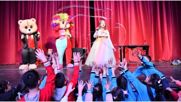 'Yüzünüzdeki Tebessüm Yarınlara İnancımızı Güçlendiriyor"