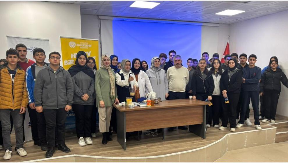 Büyükşehir'in 'Her Ev Bir Atölye' Projesi Devam Ediyor