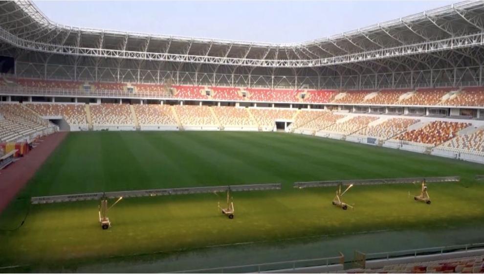 Çimler, Yapay Güneş Işığı ile Besleniyor