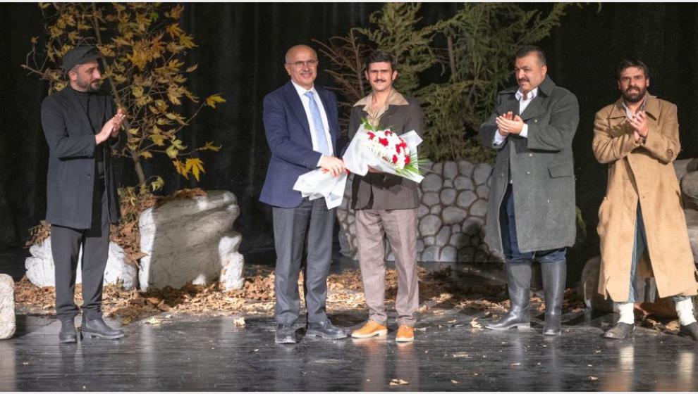 MABESEM Oyuncuları 'Pusuda'yı Sahneye Koydu