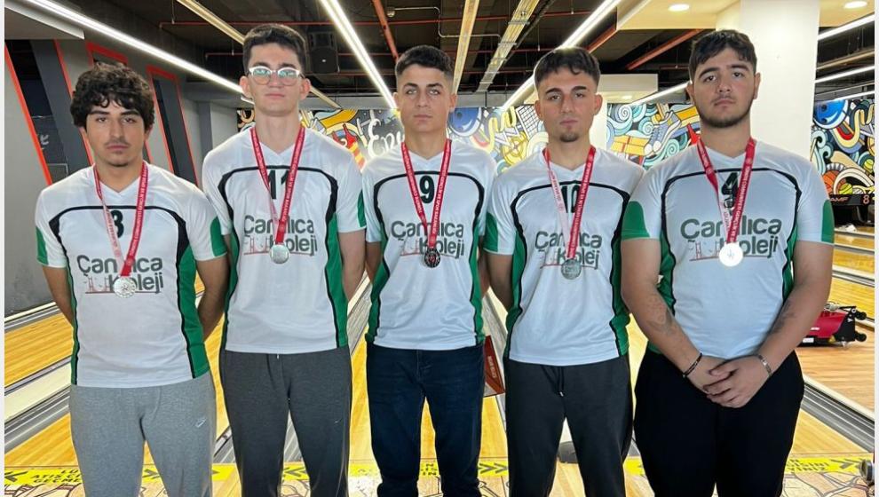 Malatya'da Bir İlk.. Genç Kız ve Erkekler Bowling İl Şampiyonası Yapıldı